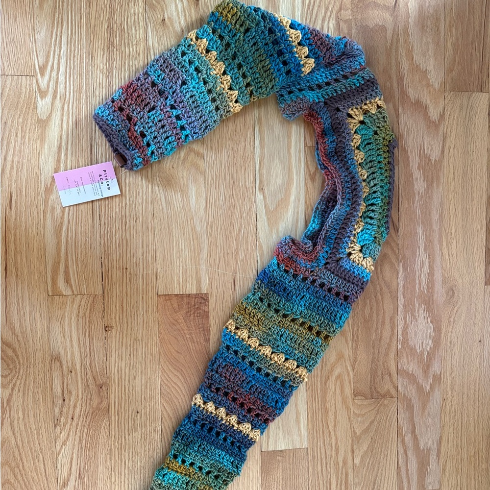 Handmade crochet shrug - Picture 2 of 5